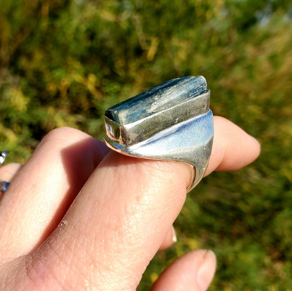New Men's Kyanite 925 Silver Statement Ring. - Picture 11 of 12